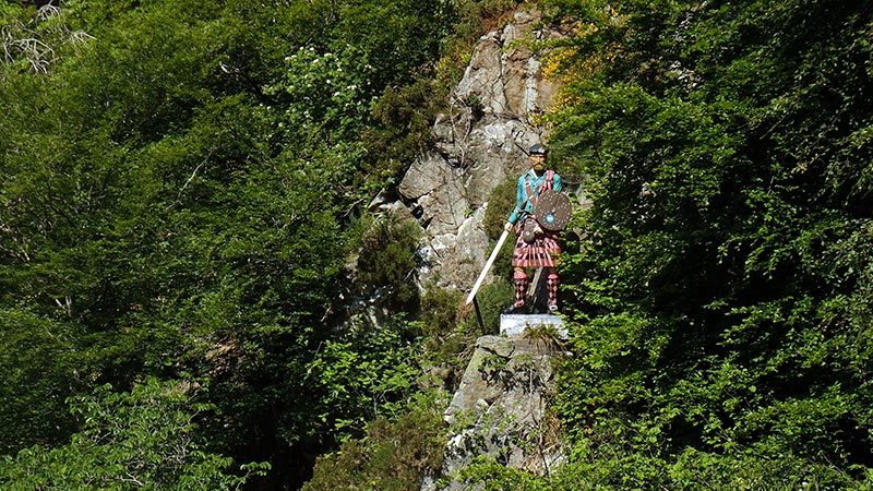 The Rob Roy statue, Culter